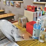 【復課準備】小學拍「防疫劇場」 教戴罩棄罩