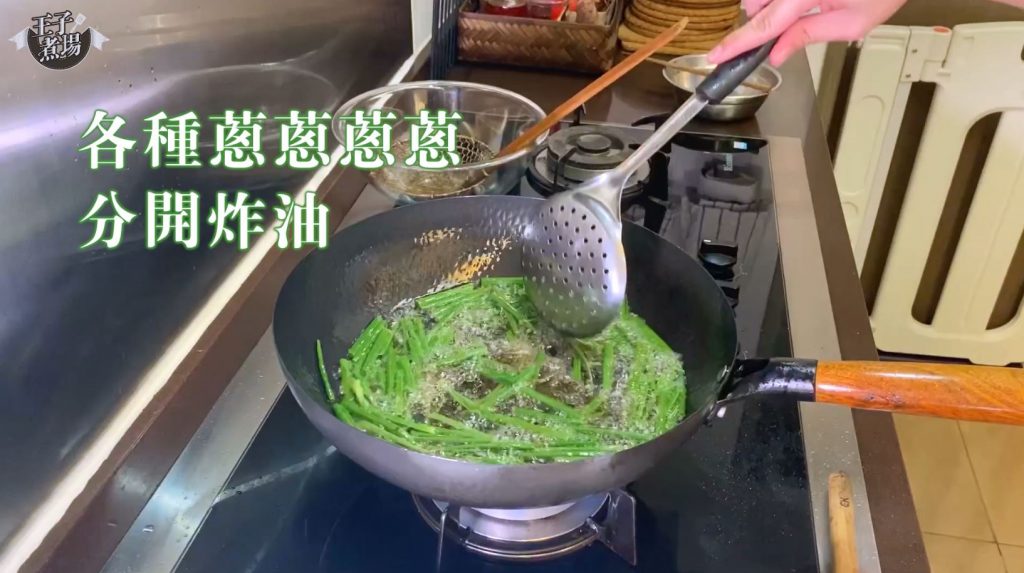 【王子煮場】上海蔥油撈麵 濃油赤醬簡單美味