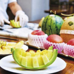 【切水果神器】鮮甜亮麗芒果蜜瓜 日本水果達人傳授切水果心法（另附切水果神器實測）