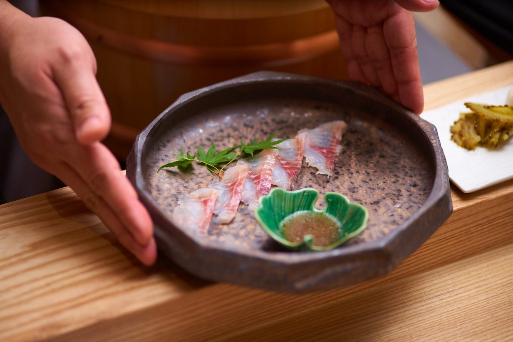 Sushi Yonjugo全新開張！隱世創新廚師發辦 秘制手藝天然風味 顛覆傳統江戶前壽司