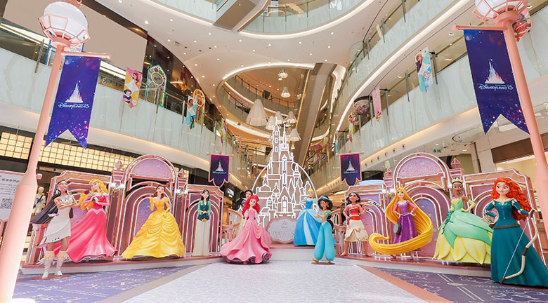 新世紀廣場「迪士尼公主巡禮」<br>5米高「奇妙夢想城堡」炫亮登場