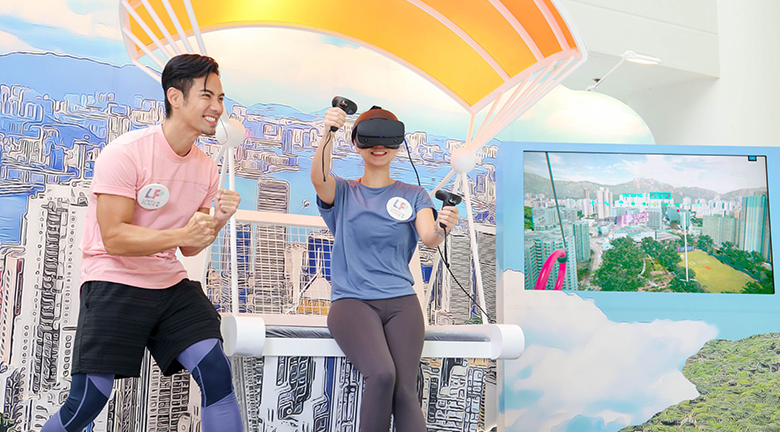 樂富廣場SPORTIVAL運動嘉年華<br>VR跳傘體驗飛越香港鬧市