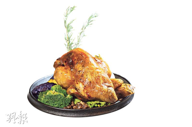 美術館 X 意日fusion菜 一邊食一邊欣賞樹脂流體畫 必食廚師推介黑松露慢烤雞