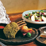 5隻貓咪店長陪你過聖誕！深水埗隱世新café一盞燈 混搭泰式、川式美食