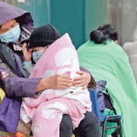 【照顧染疫兒童5大注意】照顧者及患者要戴上口罩 盡量同房關門 觀察記錄病徵