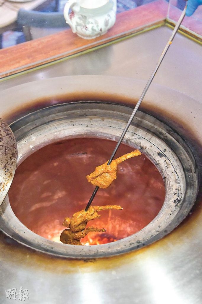 【滋味印度菜】特製土窯爐鎮店 400℃烤肉鎖汁 熱辣辣烤肉拼盤 芝麻麵包藏香噴噴焗飯 帶你味遊印度