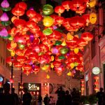 灣仔利東街呈獻「躍兔‧迎月」綵燈會   逾800個燈籠打造大型浪漫燈海