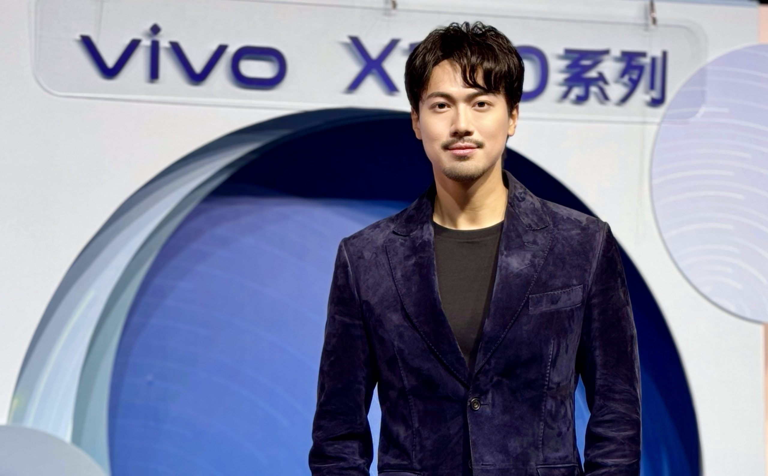 胡卓希Jason港台兩頭忙  為vivo旗艦級手機X100系列現身台北101