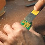 農曆新年2024。大戰四方城｜父女聯手保育非遺技藝   傳承手雕麻將做副靚牌