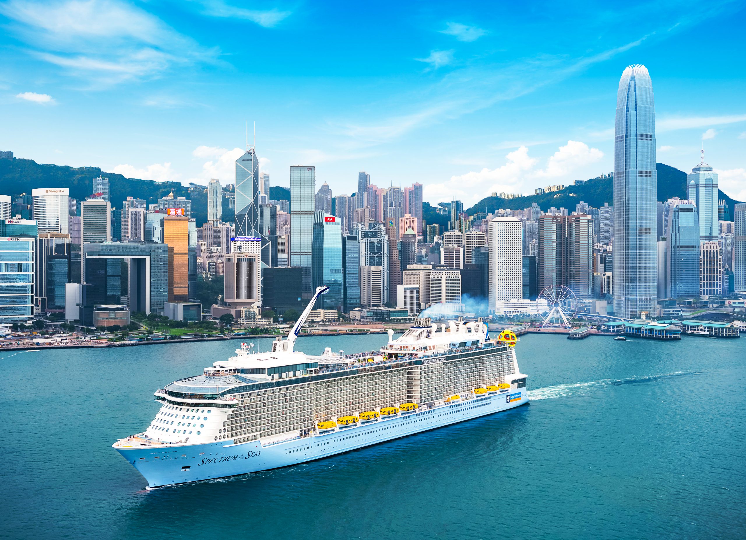 2024年郵輪旅遊需求增  皇家加勒比兩大旗艦海洋光譜號/海洋贊禮號到港   遊遍日本越南