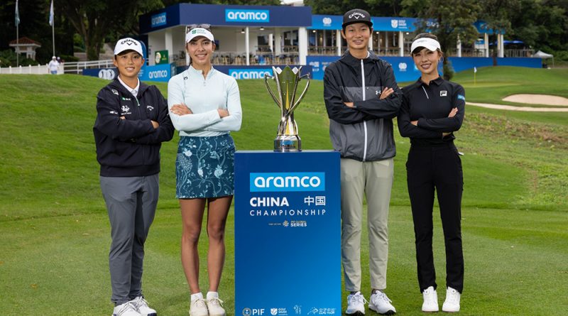 左起﹕球員殷若寧、艾莉森·李(Alison Lee)、許贏及何沐妮。