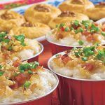 「新年臘味蘿蔔糕＋鬆脆合桃酥」（親子班）鼓勵親子合作炮製賀年糕點