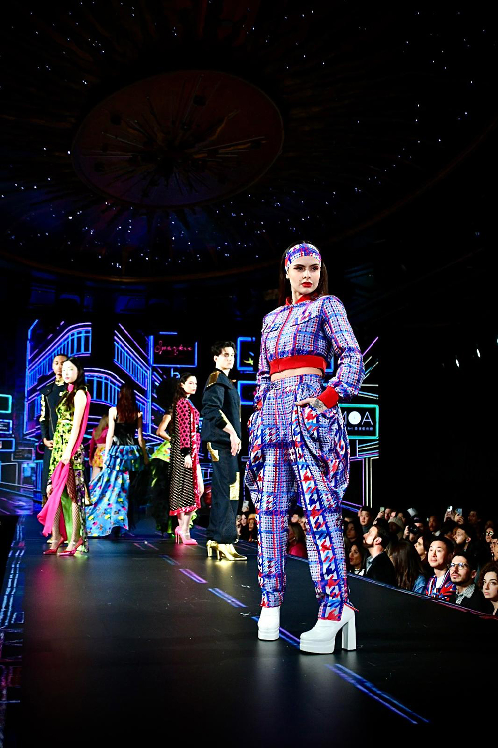 敢於創新！Dare to be a SUPERNOVA！