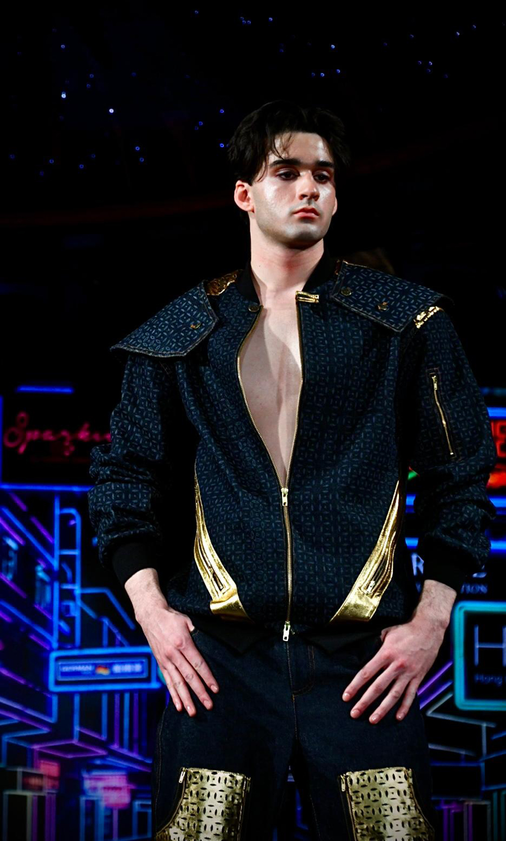 「尋秦記電影」男裝新派華服紐約時裝周首發