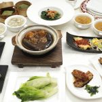 晚市套餐菜式是經過主廚精選食材及心思配搭而成的