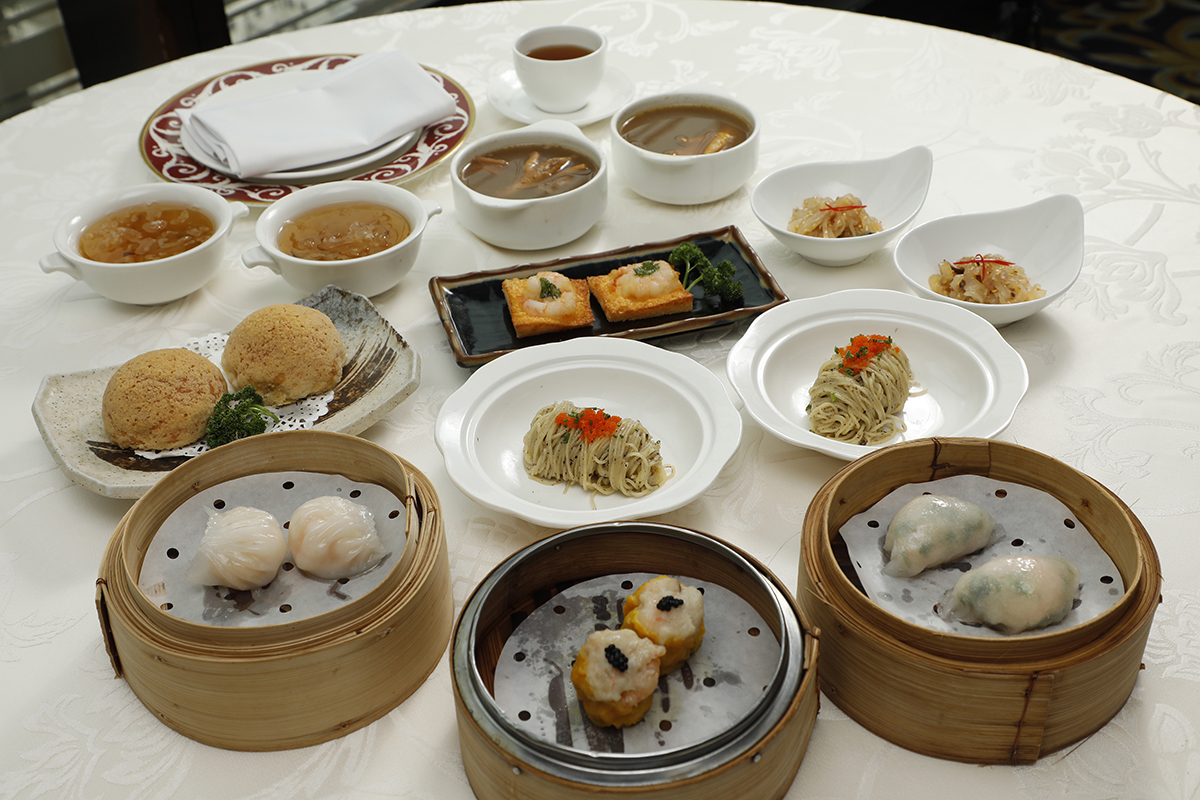 午市套餐備有各款精緻又具特色的點心