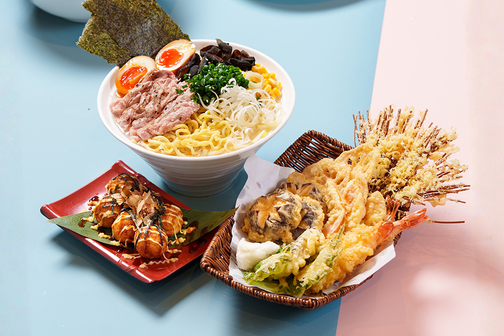 濃厚豚骨湯拉麵、天婦羅、章魚小丸子