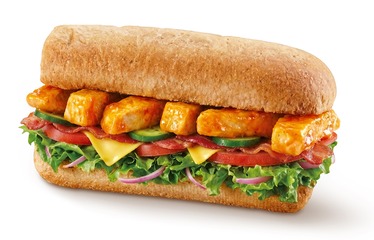 Salted Egg Yolk Sauce Bacon Chicken Sub 鹹蛋黄醬雞柳煙肉潛艇堡