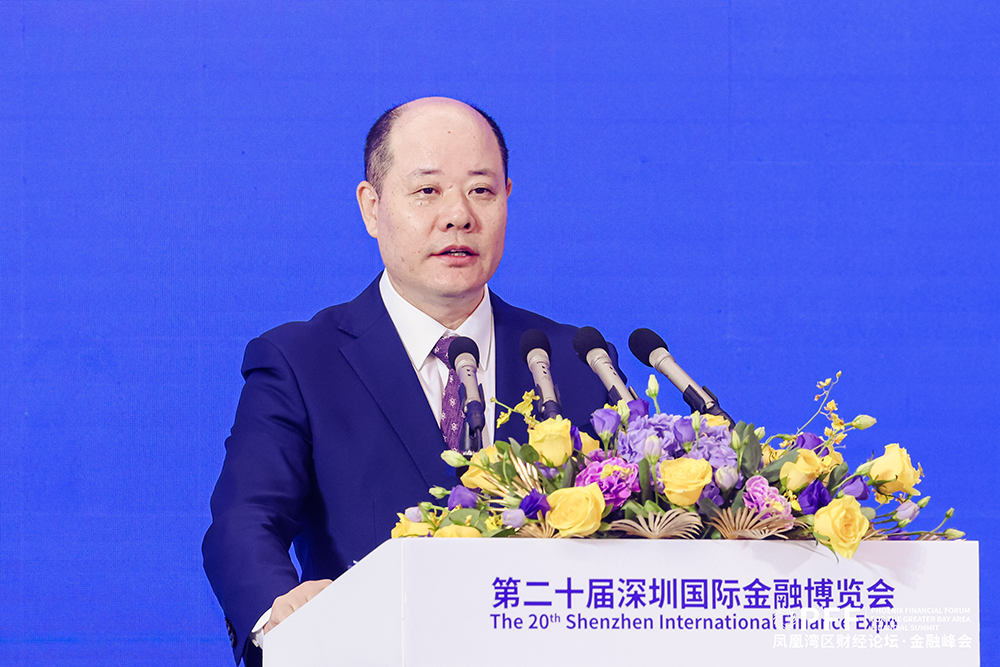 浦發銀行董事長張為忠發表演講