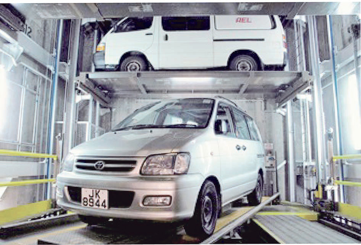 2004-設計及安裝全港第一個塔式自動泊車系統